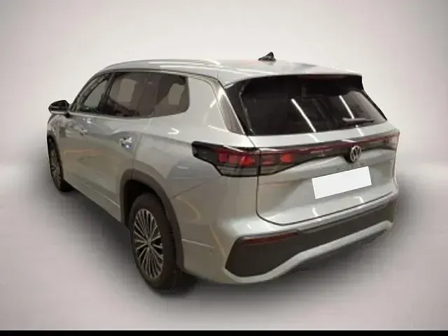 Gebraucht VW Tayron Life 150 PS (110 kW) 2025 Manufacturer SUV