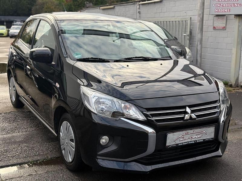 Schwarz Gebraucht 2022 Mitsubishi Space Star Spirit Kleinwagen | 8.990 € (Guter Preis) - Bild 1/4