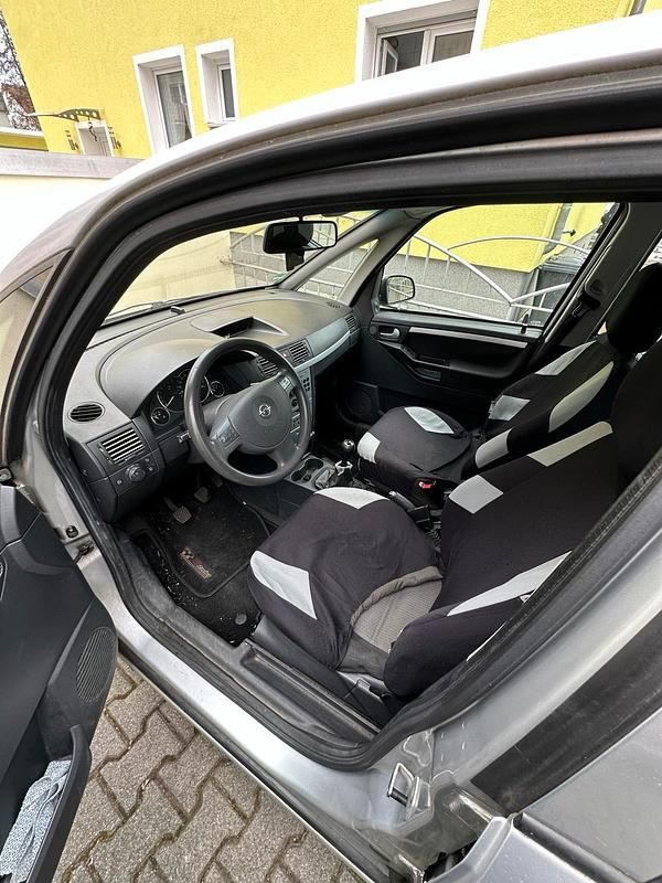 Gebraucht Opel Meriva 100 PS (73 kW) 2004 Grau Van / Kleinbus