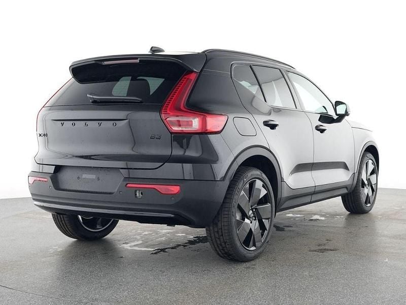 Gebraucht Volvo XC40 Plus 163 PS (119 kW) 2025 Schwarz SUV