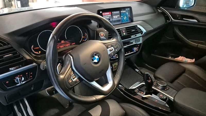 Second-hand BMW X3 252 CP (185 kW) 2019 Argintiu SUV