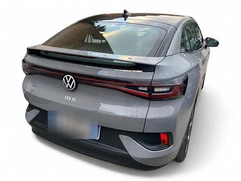 Gebraucht VW ID.5 Pro Performance 150 kW (204 PS) 2023 Mondsteingrau SUV