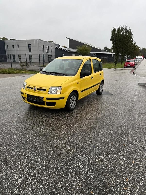 Gelb Gebraucht 2011 Fiat Panda Kleinwagen | 1.900 € (Fairer Preis) - Bild 1/4