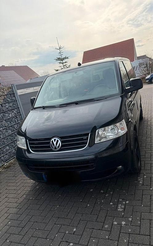 Second-hand VW T5 131 CP (96 kW) 2003 Negru Van