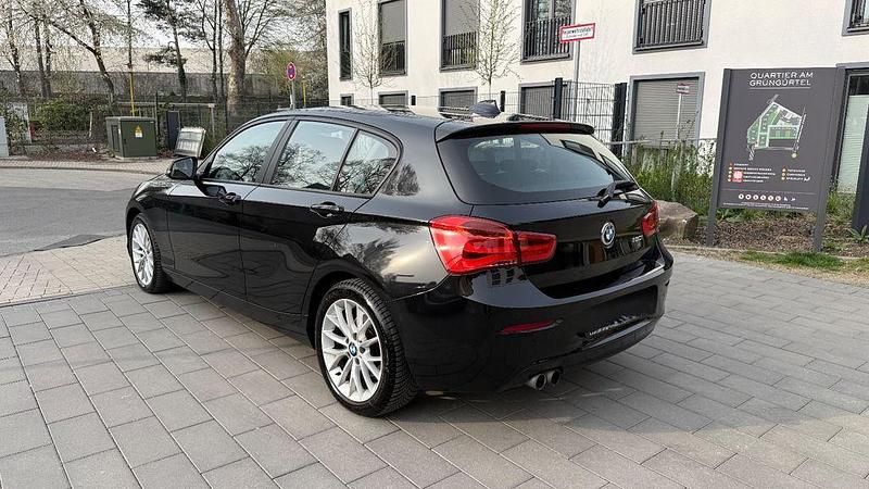 Gebraucht BMW 120 Advantage 184 PS (135 kW) 2017 Schwarz Kleinwagen