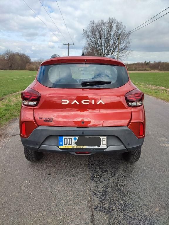 Gebraucht Dacia Spring Essentiel 33 kW (45 PS) 2023 Rot Kleinwagen