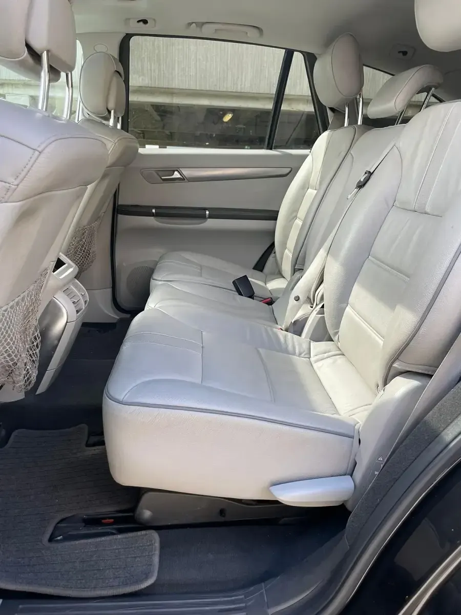 Gebraucht Mercedes R300 190 PS (139 kW) 2011 Schwarz Kombi