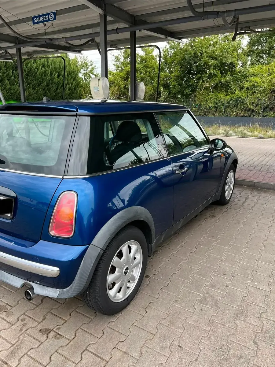 Gebraucht Mini Cooper 90 PS (66 kW) 2002 Blau Kleinwagen