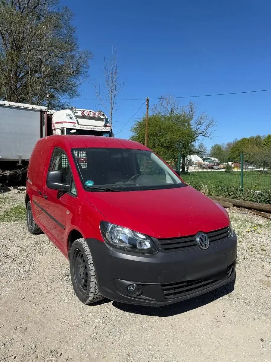 Occasion VW Caddy 140 ch (102 kW) 2011 Rouge Monospace