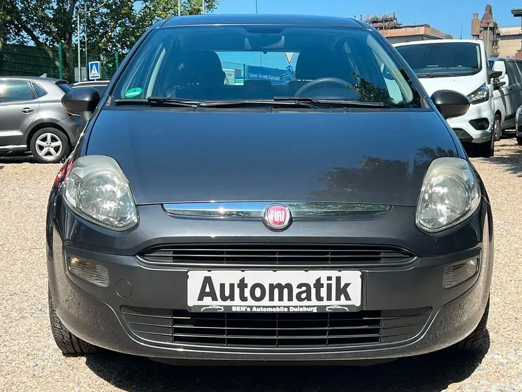 Gebraucht Fiat Punto Evo Active 77 PS (56 kW) 2010 Grau Kleinwagen