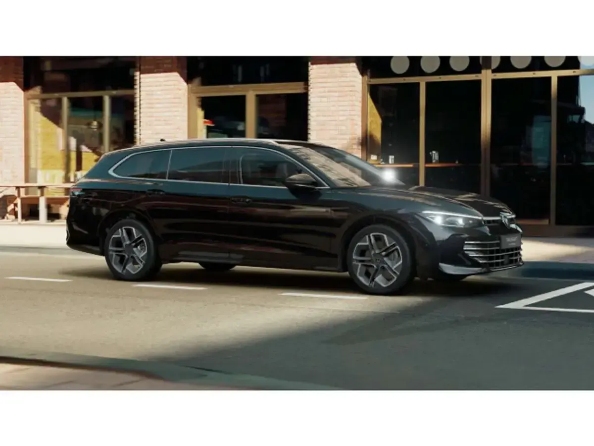 Neu VW Passat Elegance 272 PS (200 kW) 2026 Grenadillschwarz metallic Kombi