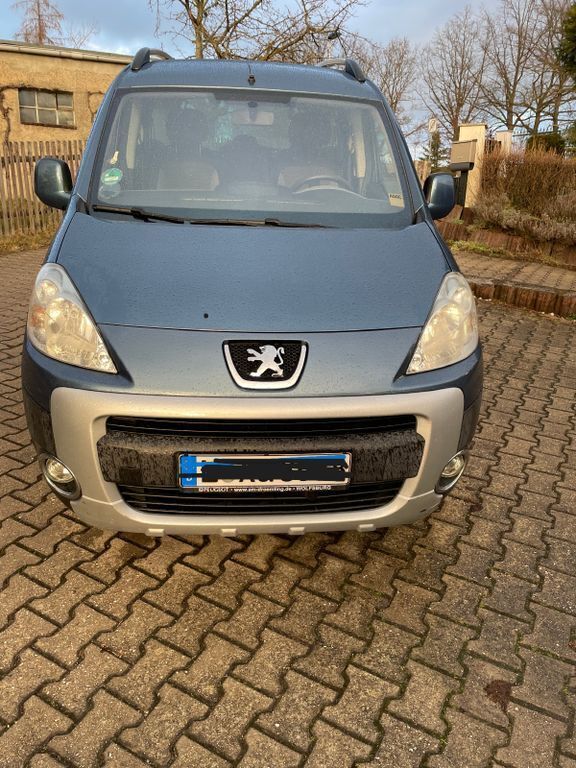 Blau Gebraucht 2008 Peugeot Partner Tepee Tendance Van / Kleinbus | 4.800 € (Fairer Preis) - Bild 1/4