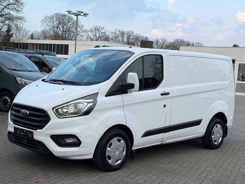 Gebraucht Ford Transit Custom Trend 131 PS (96 kW) 2021 Weiß Van / Kleinbus