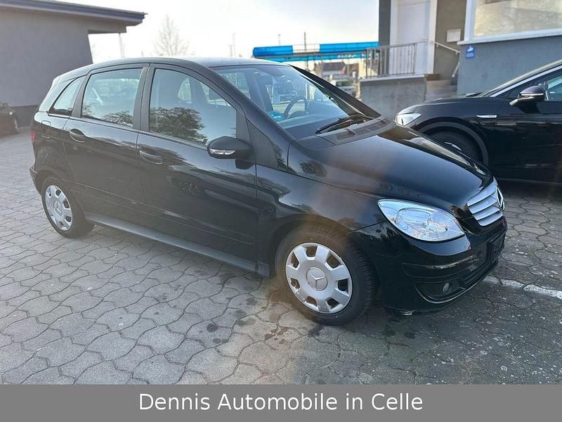 Gebraucht Mercedes B180 109 PS (80 kW) 2008 Schwarz Van / Kleinbus