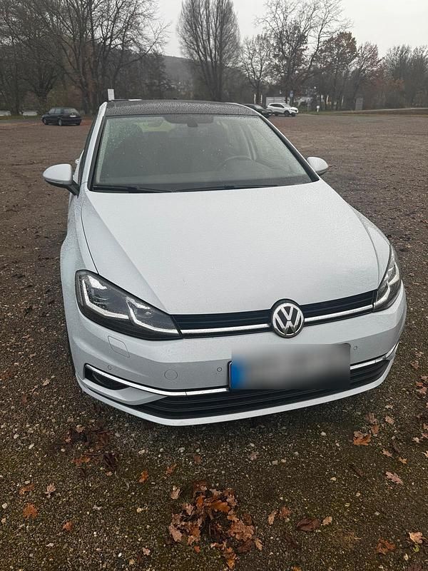 Gebraucht VW Golf VII Join 150 PS (110 kW) 2018 Weiß Limousine