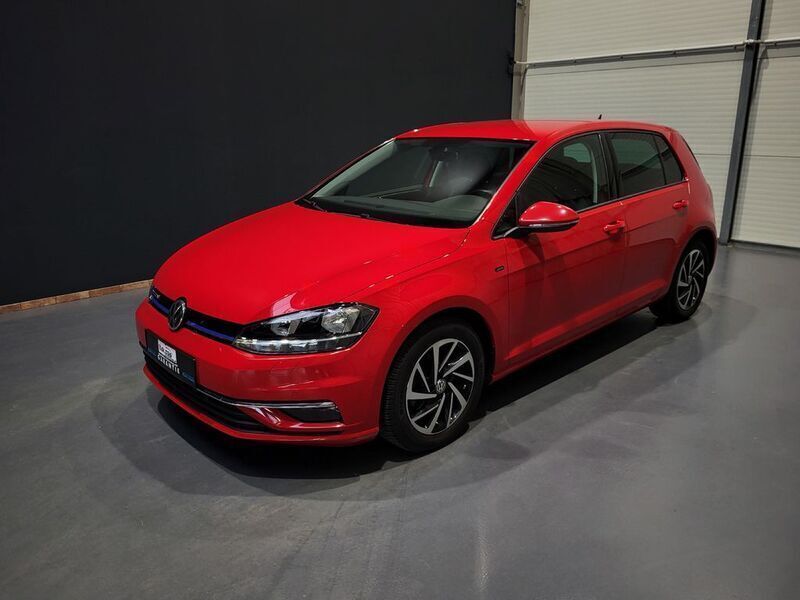 Rot Gebraucht 2018 VW Golf VII Join Limousine | 16.950 € (Guter Preis) - Bild 1/4