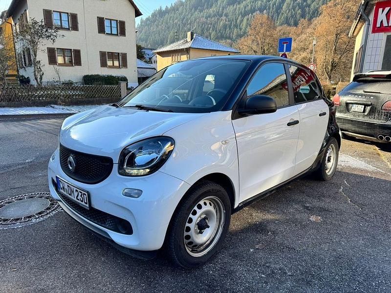 Weiß Gebraucht 2019 Smart ForFour Kleinwagen | 8.499 € (Fairer Preis) - Bild 1/4