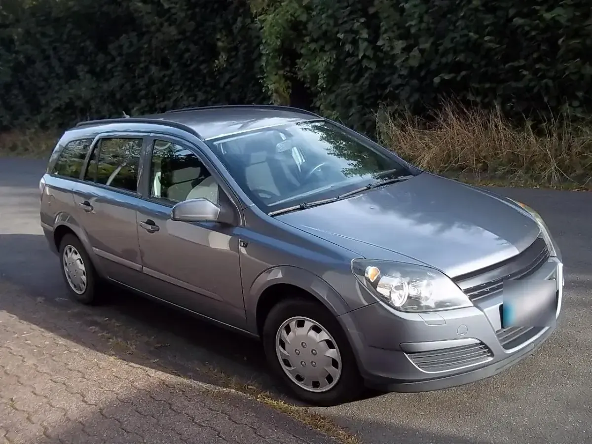 Usata Opel Astra 105 CV (77 kW) 2005 Grigio Station wagon