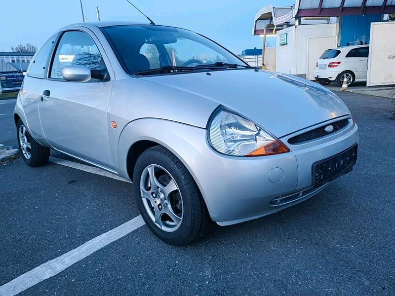 Second-hand Ford Ka 70 CP (51 kW) 2005 Argintiu Hatchback
