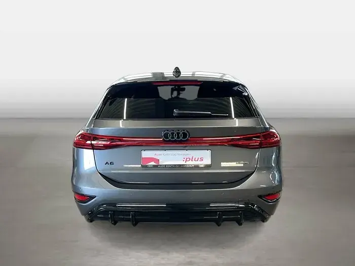 Gebraucht Audi A6 e-tron S-Line 314 kW (428 PS) 2025 Daytonagrau perleffekt Kombi