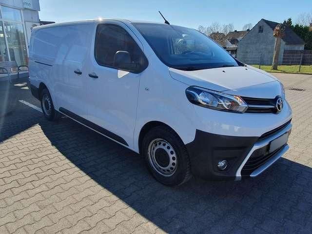 Weiß Gebraucht 2023 Toyota Proace Van | 28.290 € (Fairer Preis) - Bild 1/4