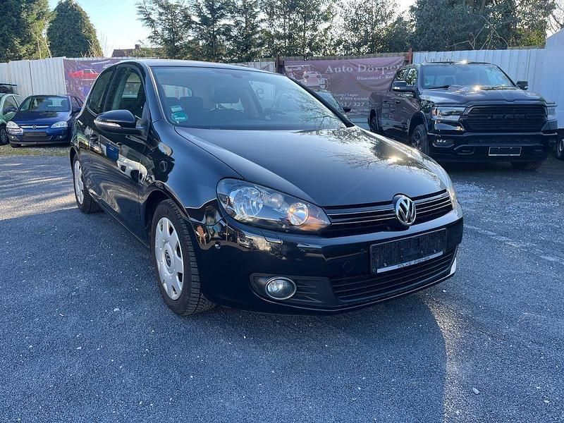 Gebraucht VW Golf VI Team 160 PS (117 kW) 2010 Schwarz Kleinwagen