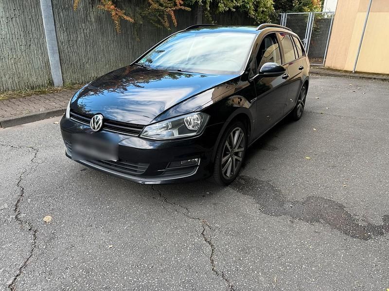Schwarz Gebraucht 2014 VW Golf VII Kombi | 4.790 € (Guter Preis) - Bild 1/4