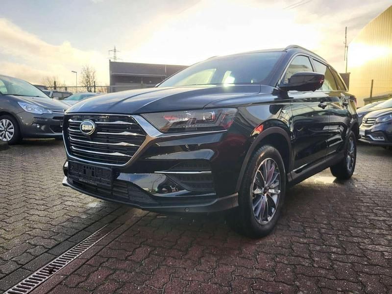 Neu SWM G01 133 PS (97 kW) 2025 Schwarz SUV