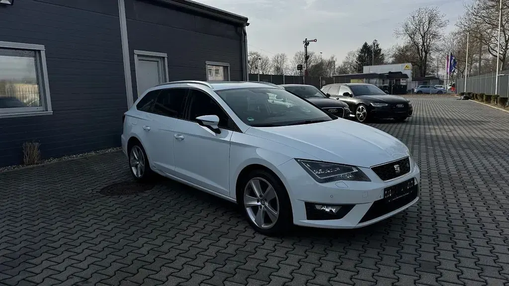 Gebraucht Seat Leon ST FR 184 PS (135 kW) 2015 Weiß Kombi
