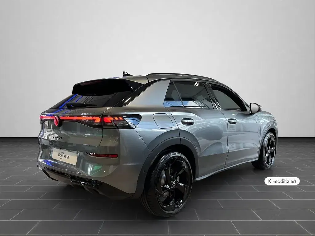 Neu VW T-Roc R-line 150 PS (110 kW) 2026 Schwarz SUV