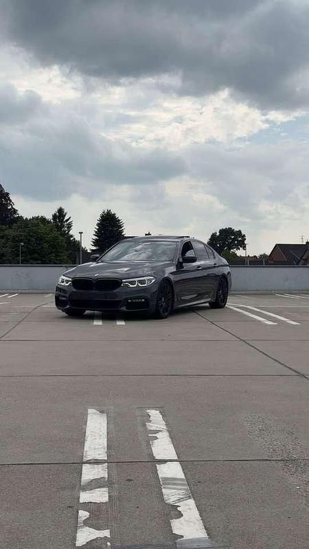 Gebraucht BMW 540 340 PS (250 kW) 2017 Grau Limousine