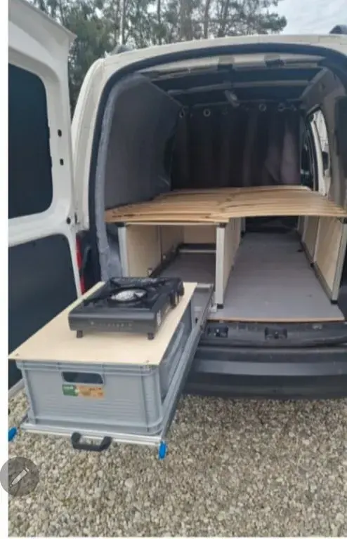 Second-hand VW T6 102 CP (75 kW) 2017 Alb Van