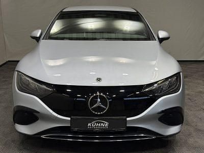 Gebraucht Mercedes EQE300 Advanced Plus 180 kW (245 PS) 2024 Lack selenitgrau Limousine