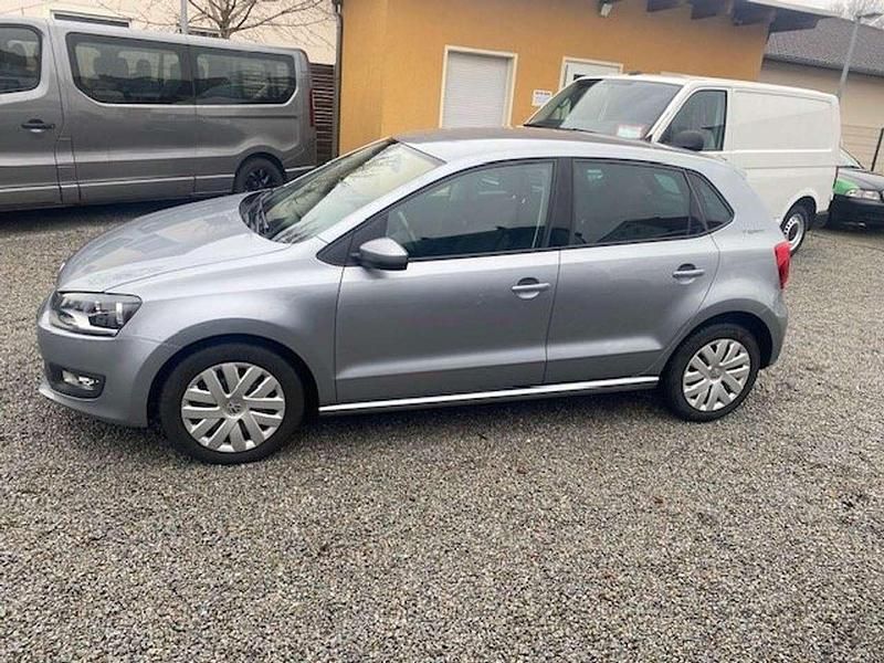 Gebraucht VW Polo Team 86 PS (63 kW) 2011 Monosilber metallic Kleinwagen