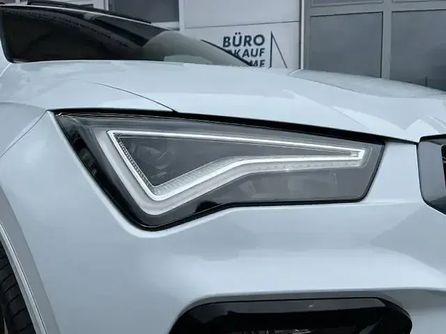 Second-hand Cupra Ateca 390 CP (286 kW) 2023 Alb SUV
