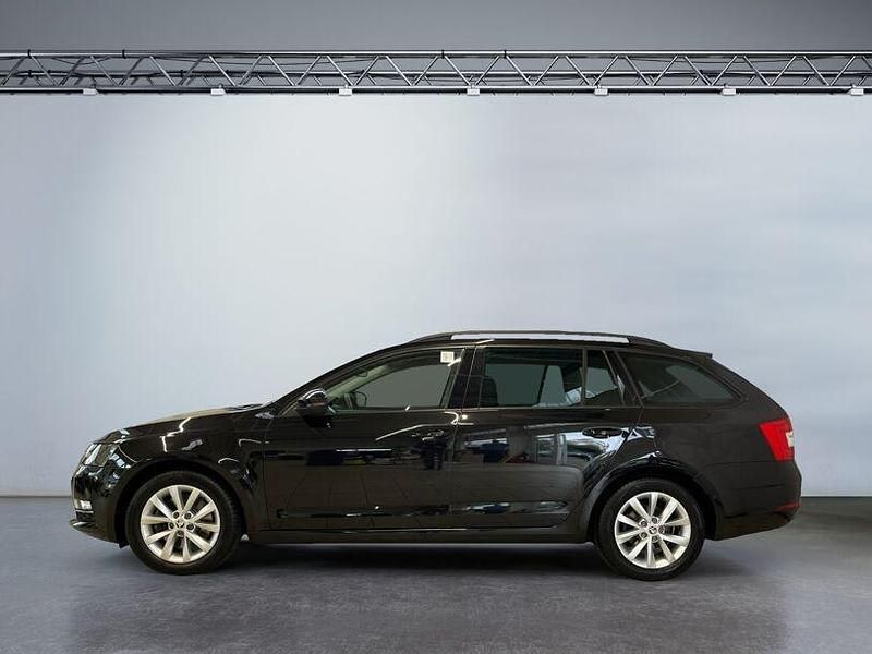 Gebraucht Skoda Octavia Style 190 PS (139 kW) 2020 Schwarzmagic perleffekt Kombi