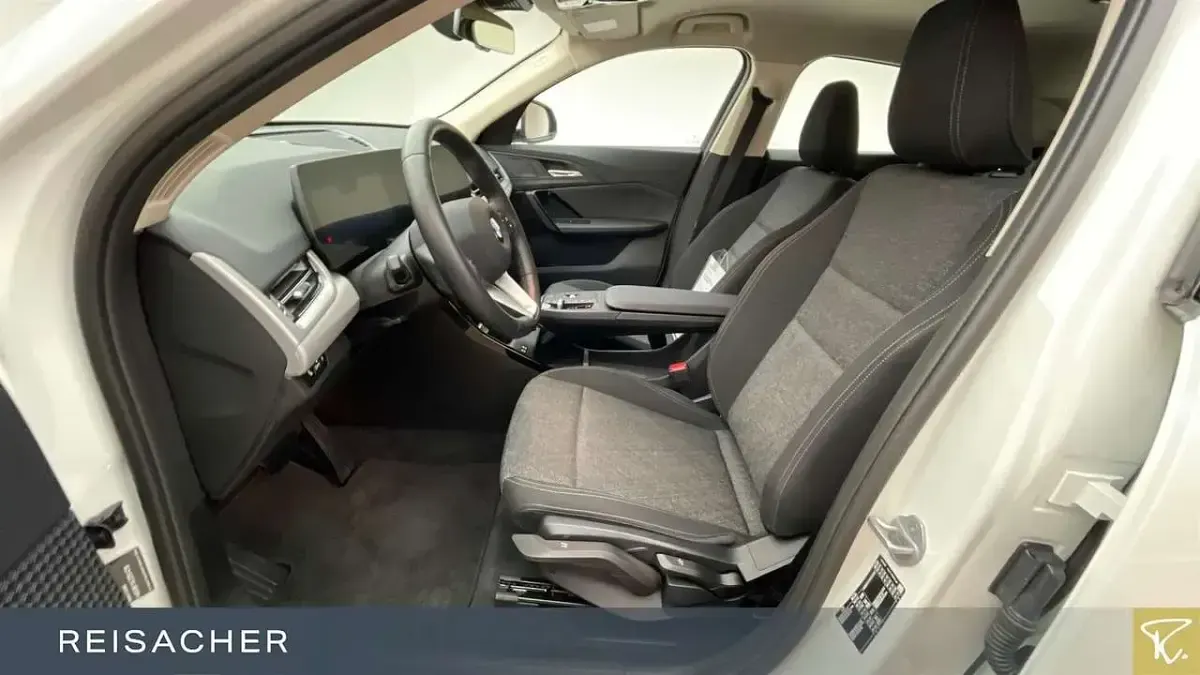 Gebraucht BMW X2 170 PS (125 kW) 2025 Alpinweiß uni SUV