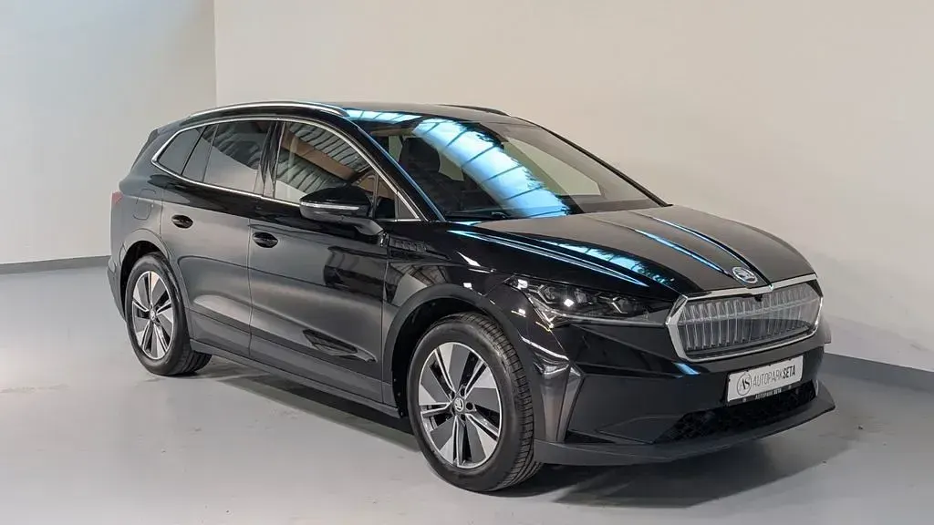 Gebraucht Skoda Enyaq iV Loft 150 kW (204 PS) 2022 Schwarz SUV