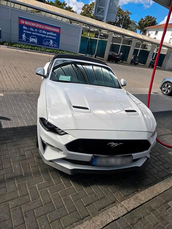 Weiß Gebraucht 2018 Ford Mustang GT Cabrio | 29.999 € (Guter Preis) - Bild 1/4