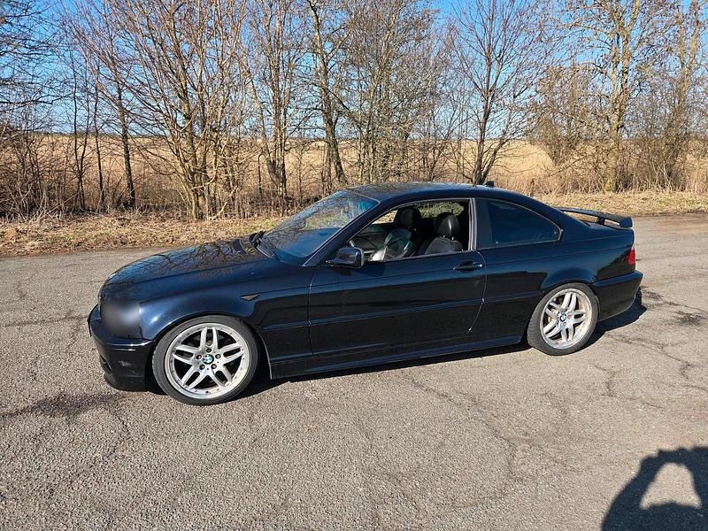 Gebraucht BMW 325 M Sport 192 PS (141 kW) 2003 Schwarz Coupé