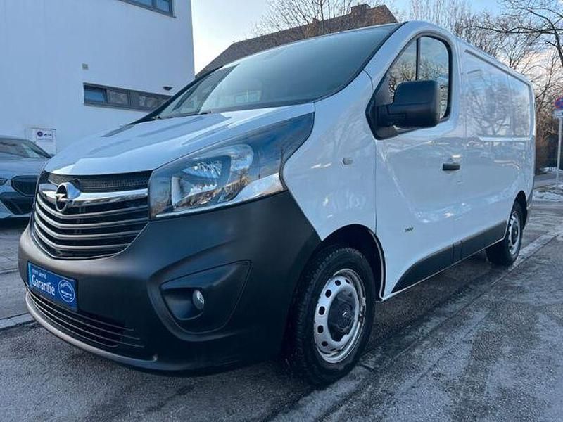 Gebraucht Opel Vivaro 120 PS (88 kW) 2018 Weiß Van / Kleinbus
