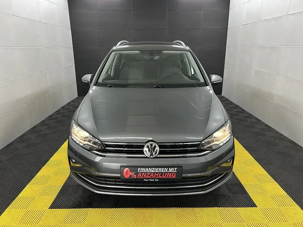 Gebraucht VW Golf Sportsvan Join 110 PS (80 kW) 2018 Grau Van / Kleinbus