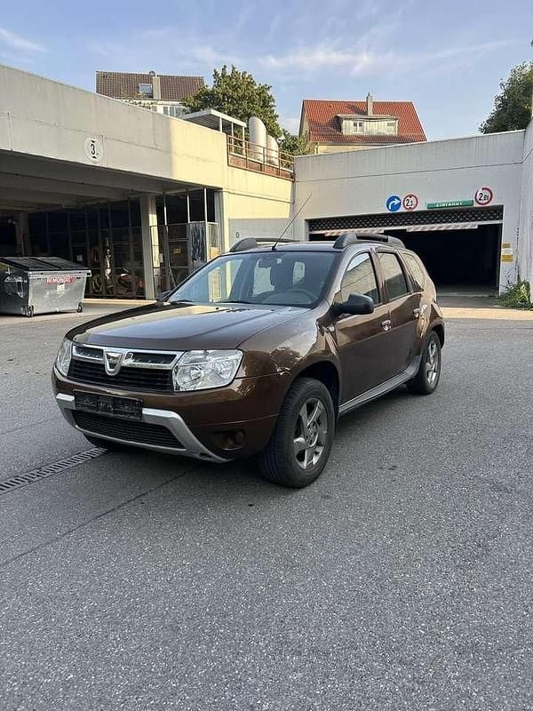 Braun cajou Gebraucht 2012 Dacia Duster Ambiance SUV | 4.700 € (Superpreis) - Bild 1/4