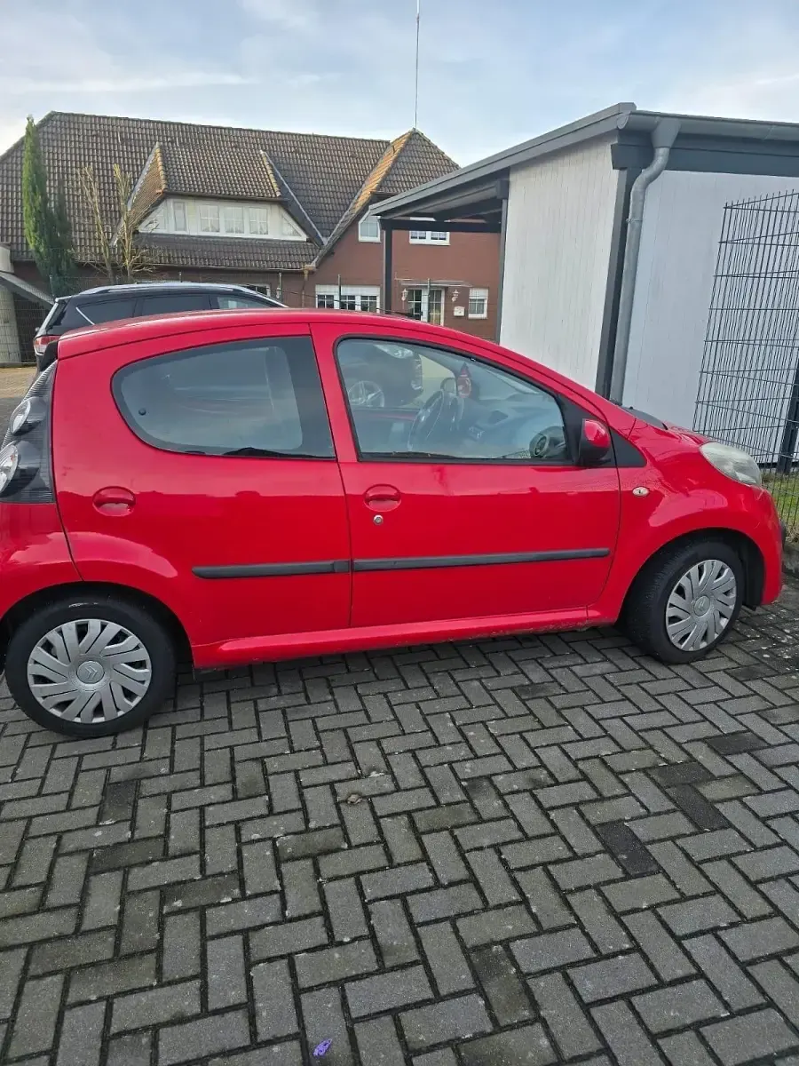 Gebraucht Citroën C1 68 PS (50 kW) 2008 Rot Kleinwagen