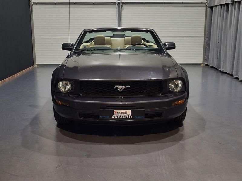 Gebraucht Ford Mustang 205 PS (150 kW) 2015 Grau Cabrio