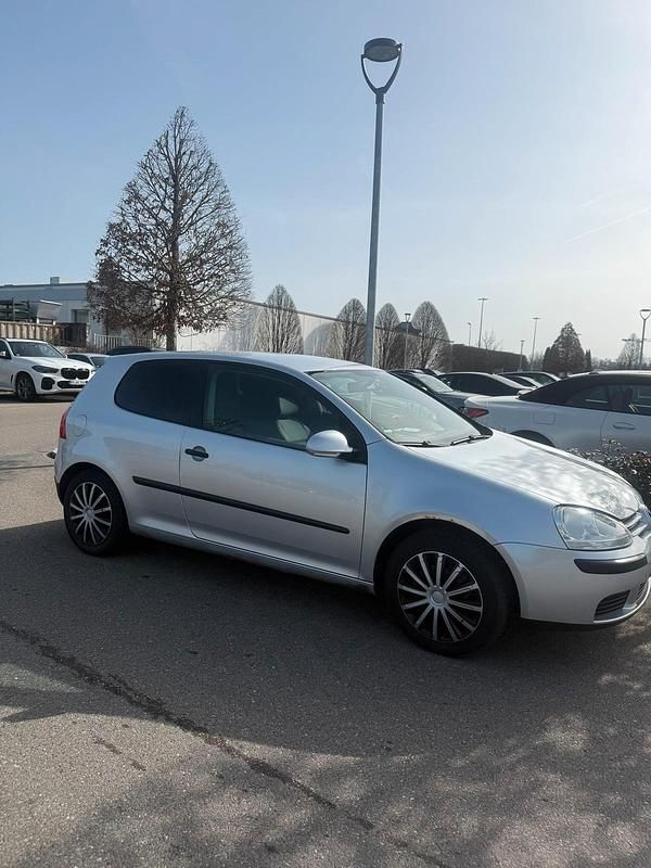Gebraucht VW Golf IV 75 PS (55 kW) 2005 Kleinwagen