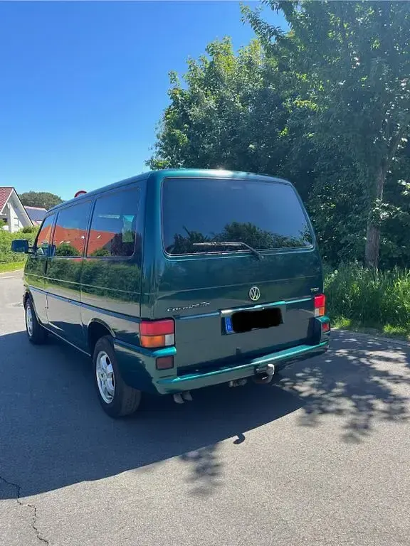 Gebraucht VW T4 102 PS (75 kW) 2002 Grün Van