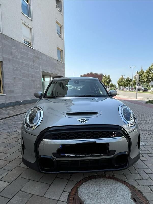 Gebraucht Mini Cooper S Classic 178 PS (130 kW) 2023 Grau Kleinwagen