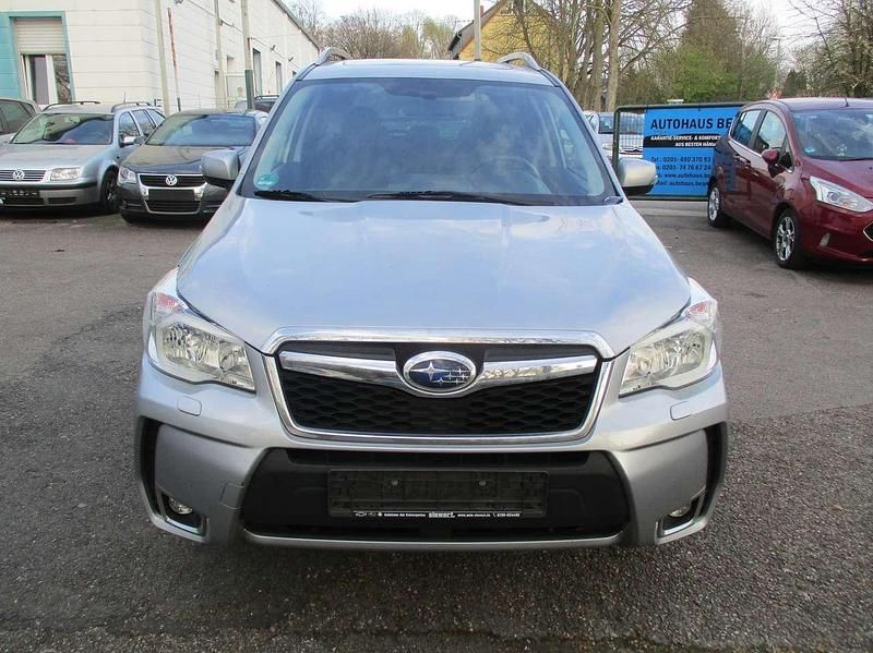 Gebraucht Subaru Forester Sport 147 PS (108 kW) 2015 Ice silver (m) SUV