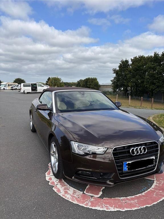 Braun Gebraucht 2012 Audi A5 Cabriolet Sport Cabrio | 11.600 € (Superpreis) - Bild 1/4